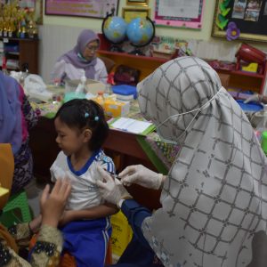 IMUNISASI DIFTERI KB IMUNISASI DIFTERI KB