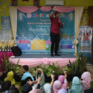 PERINGATAN MAULID NABI PERINGATAN MAULID NABI