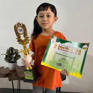 CLARINTA – JUARA 1 – LOMBA FOTOGENIC